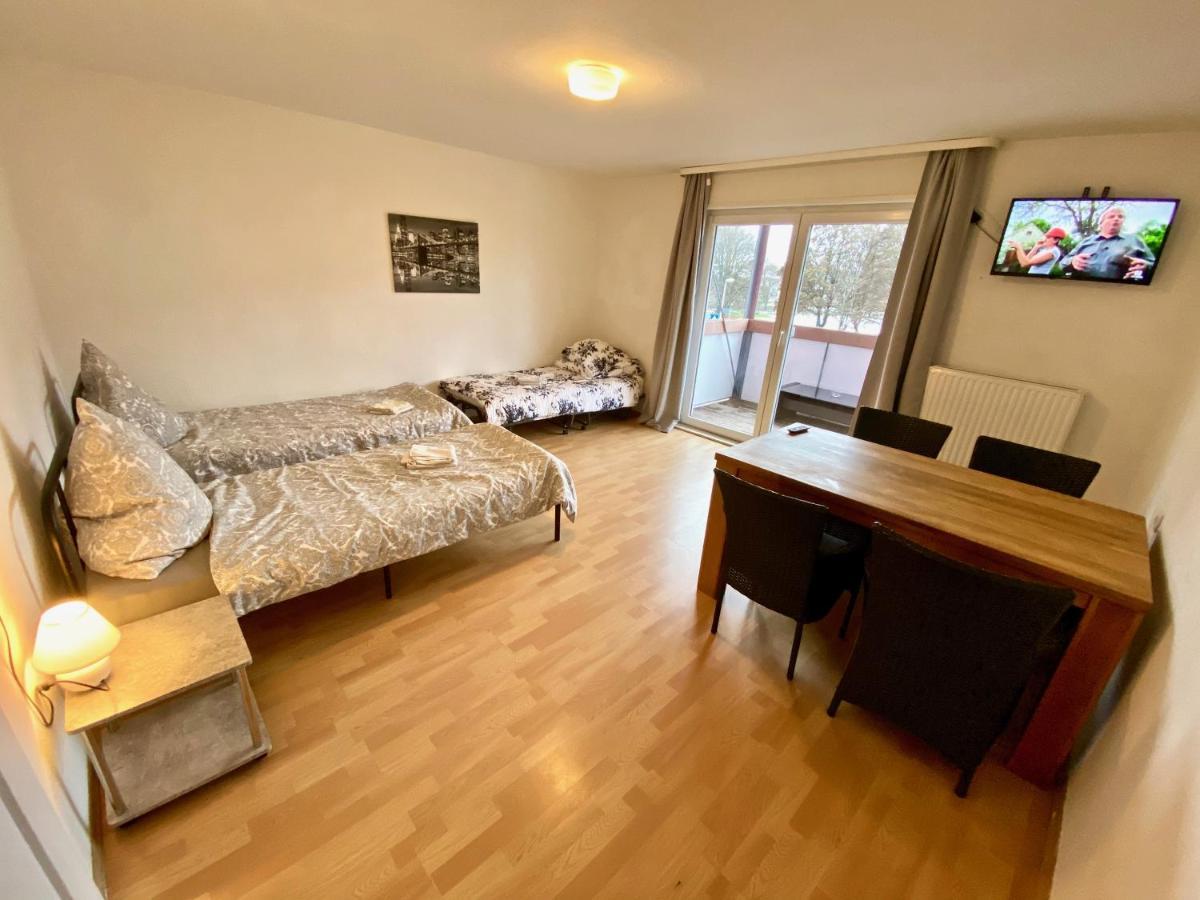 Gemuetliches Wg-Zimmer 4, Zentral In Ravensburg Apartment Exterior photo